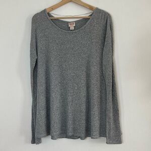Mossimo gray long sleeve slightly flared fit crew neck sweater women's size M
